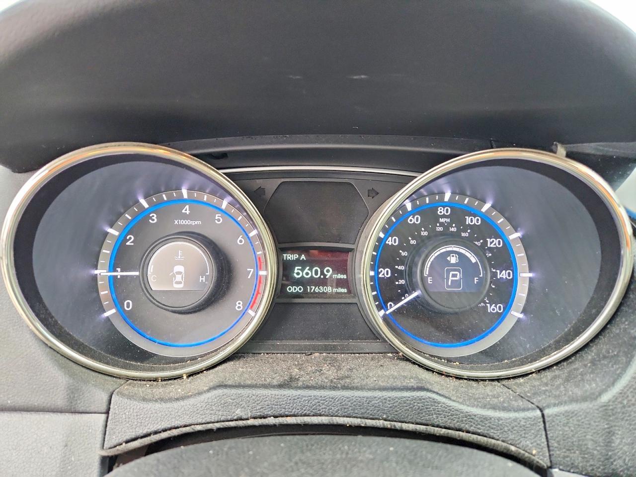 2012 HYUNDAI SONATA