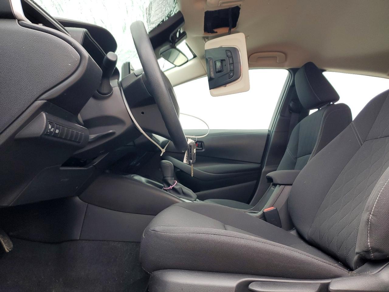2025 TOYOTA COROLLA