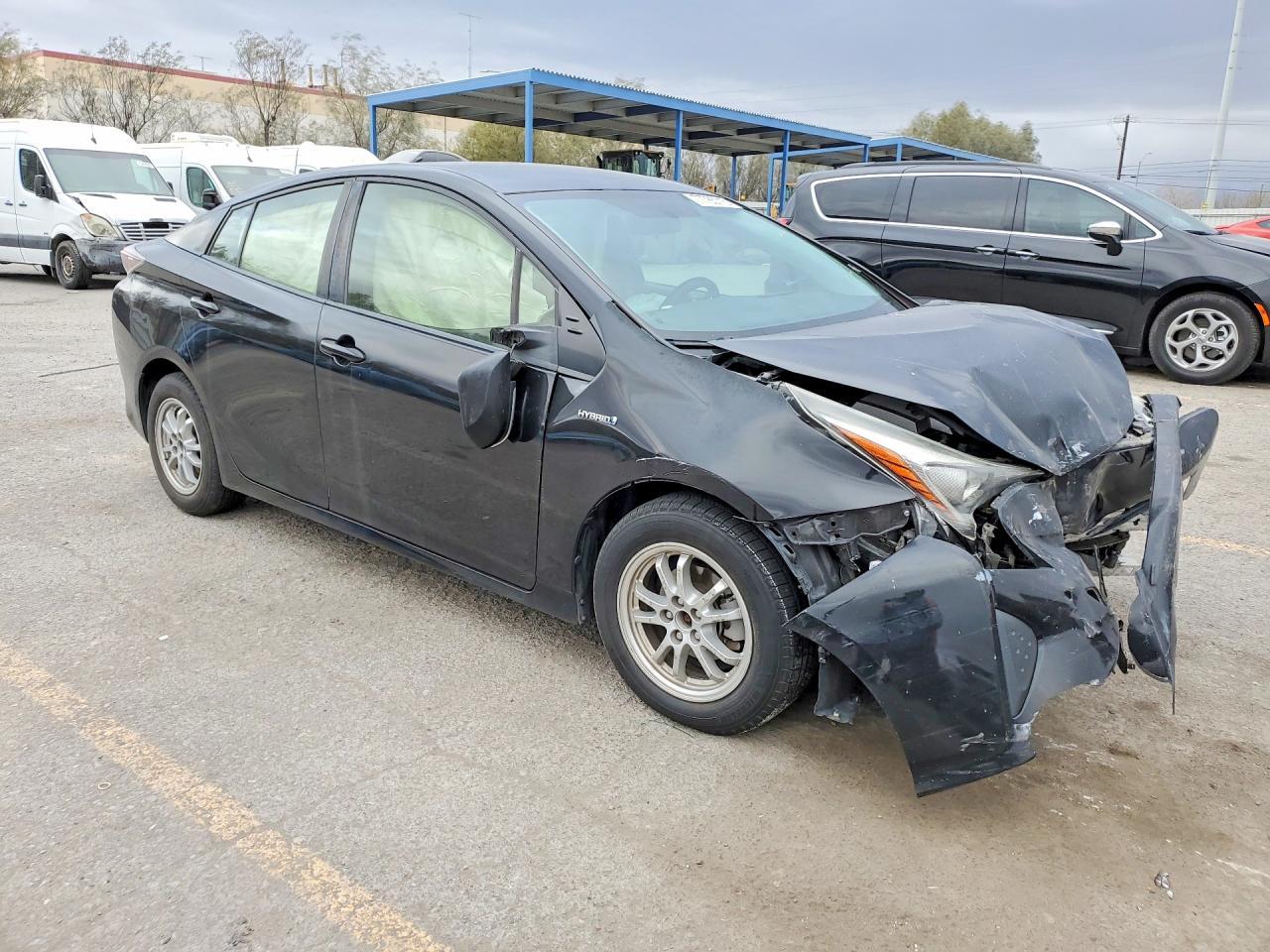 2016 TOYOTA PRIUS