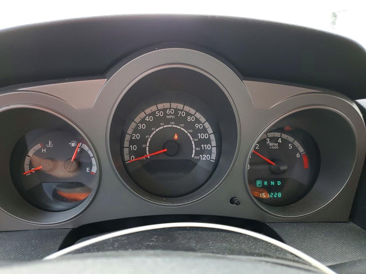 2010 DODGE Avenger