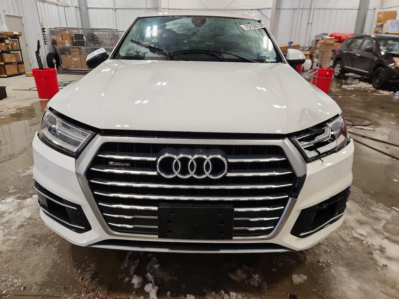 2018 AUDI Q7