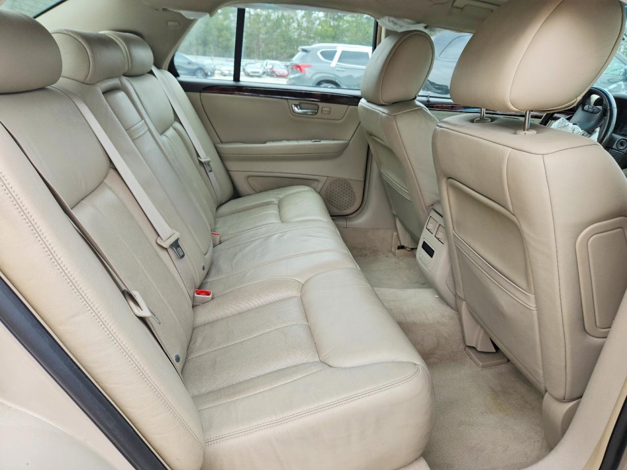2011 CADILLAC DTS