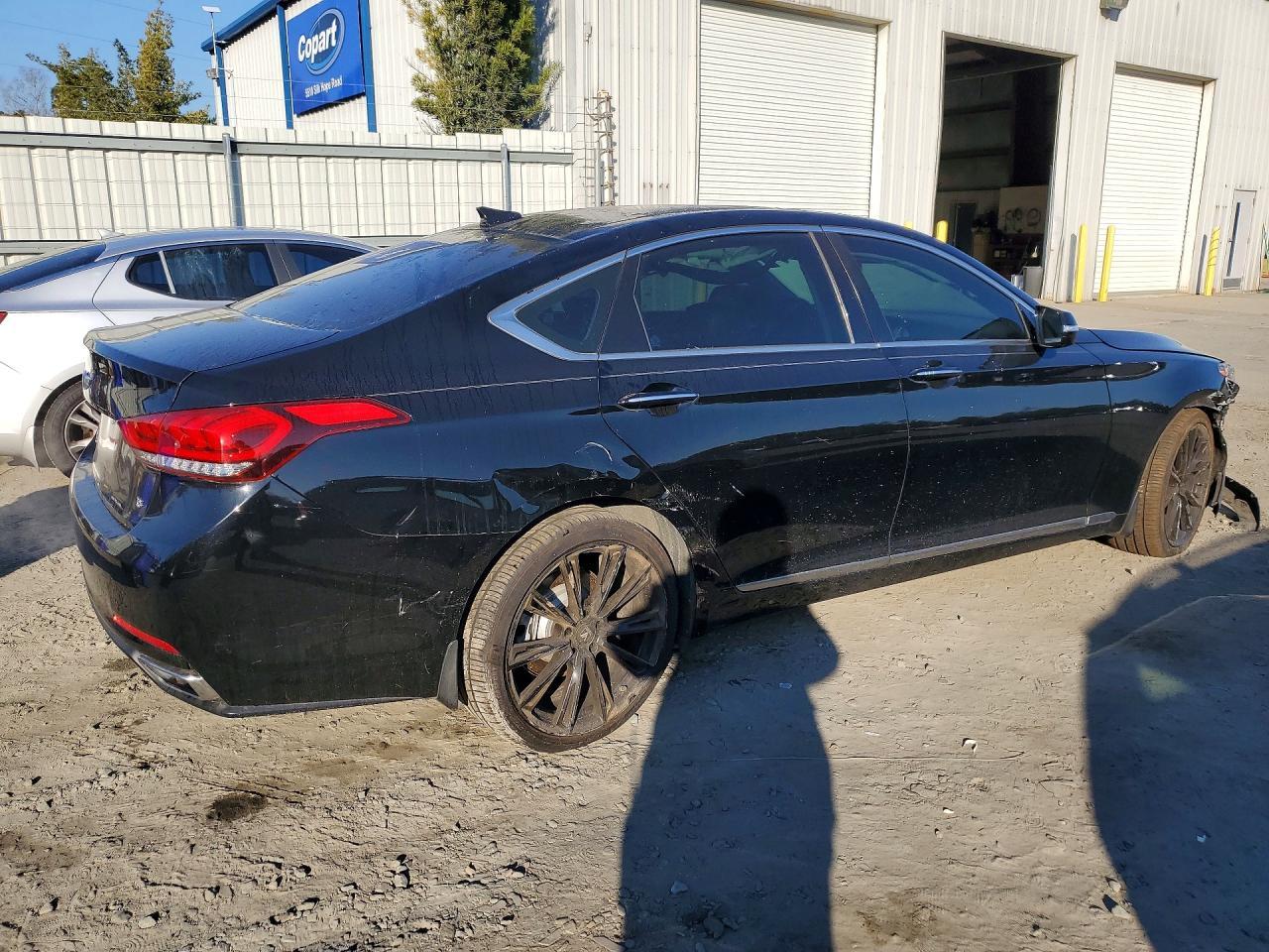 2015 HYUNDAI GENESIS