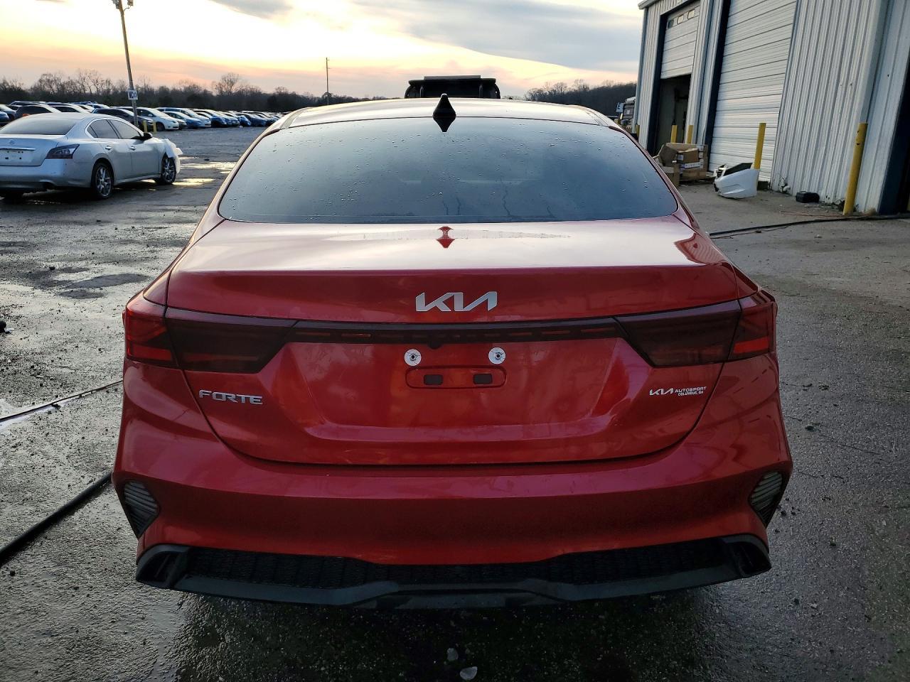 2024 KIA FORTE