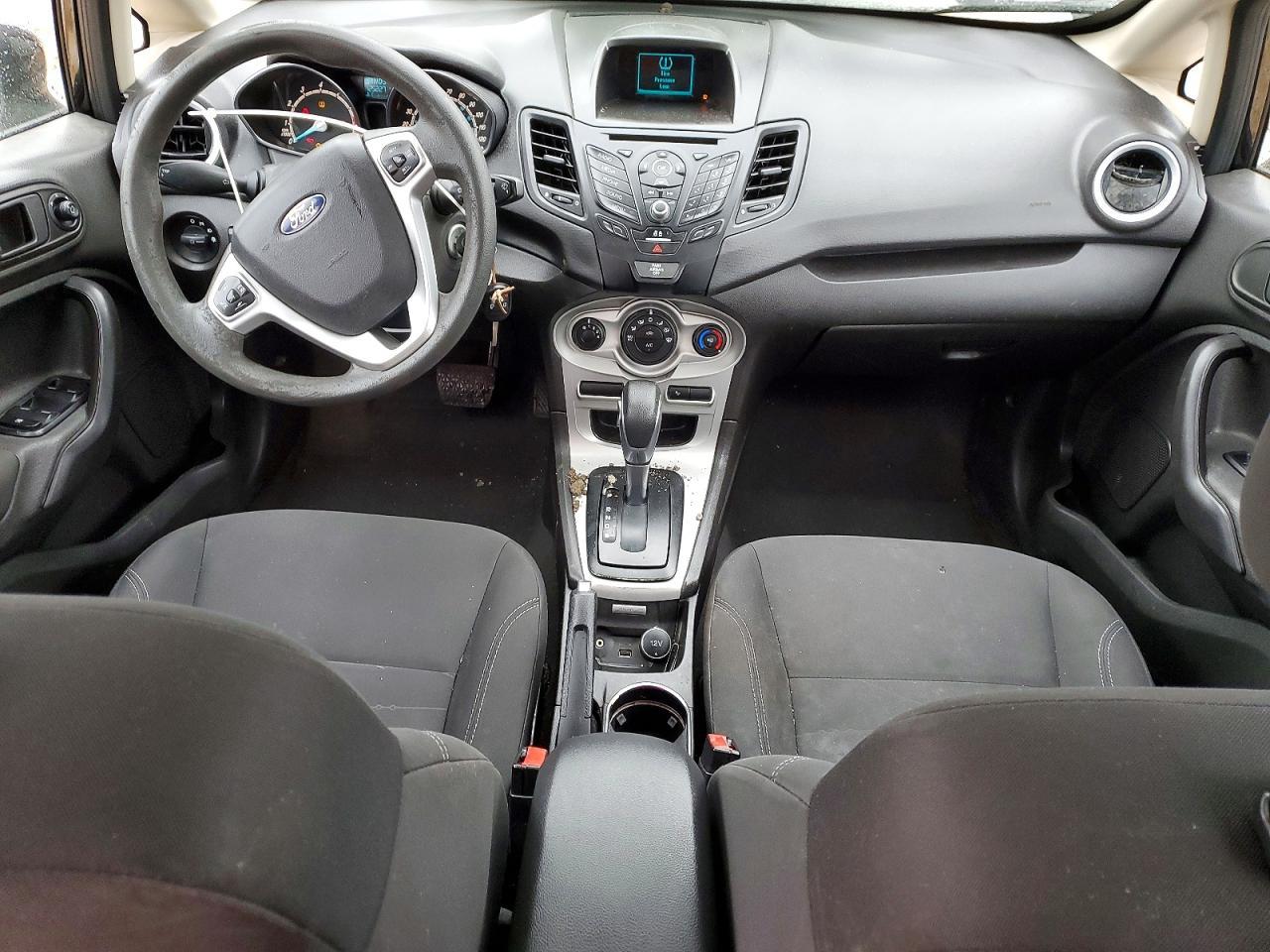 2017 FORD Fiesta