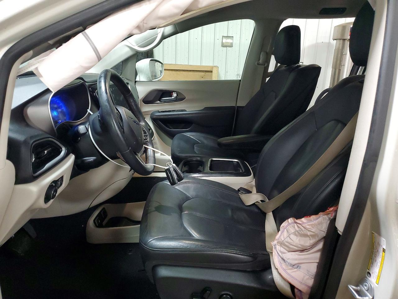 2020 CHRYSLER Pacifica