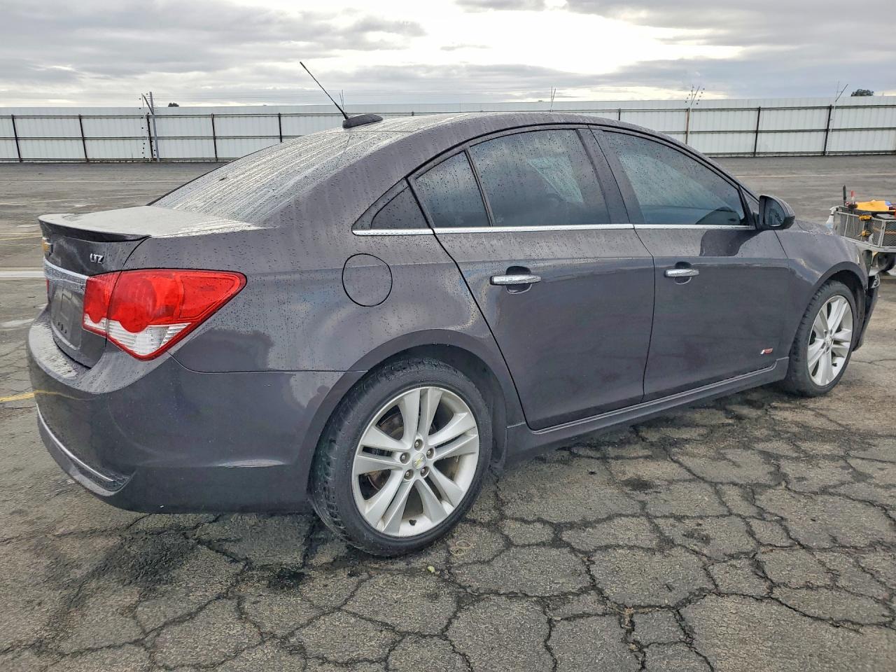 2015 CHEVROLET CRUZE