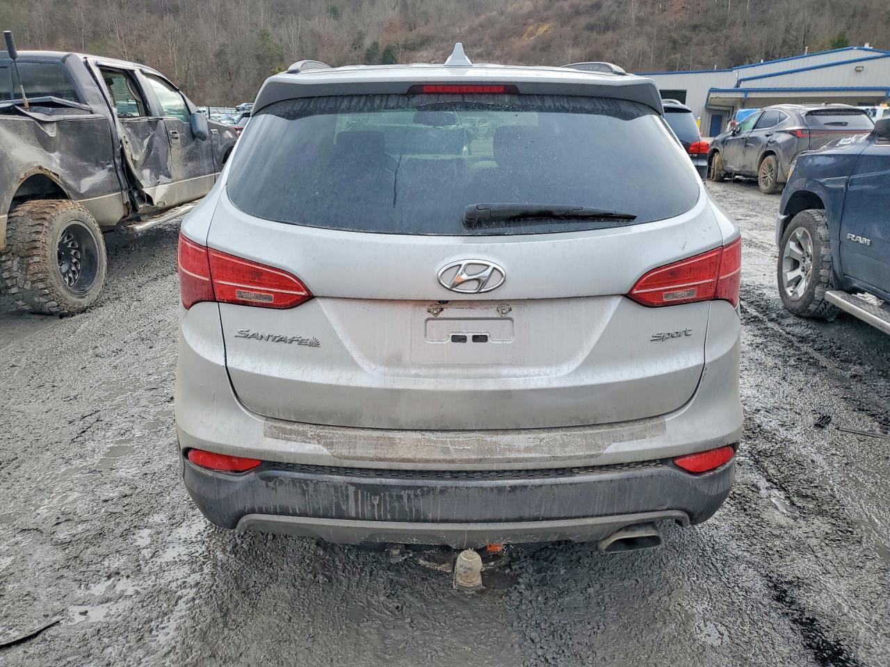 2016 HYUNDAI SANTA FE