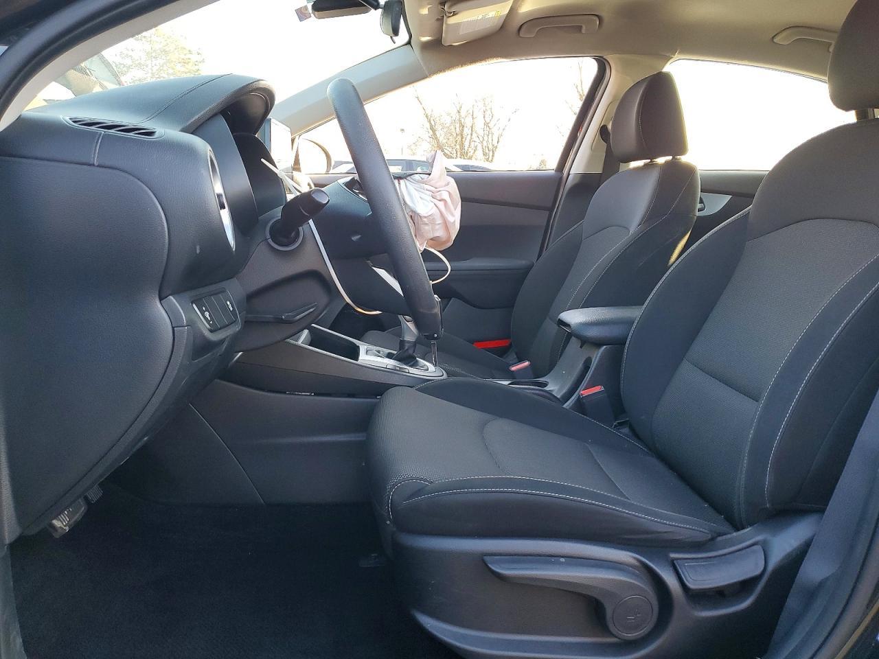 2023 KIA FORTE