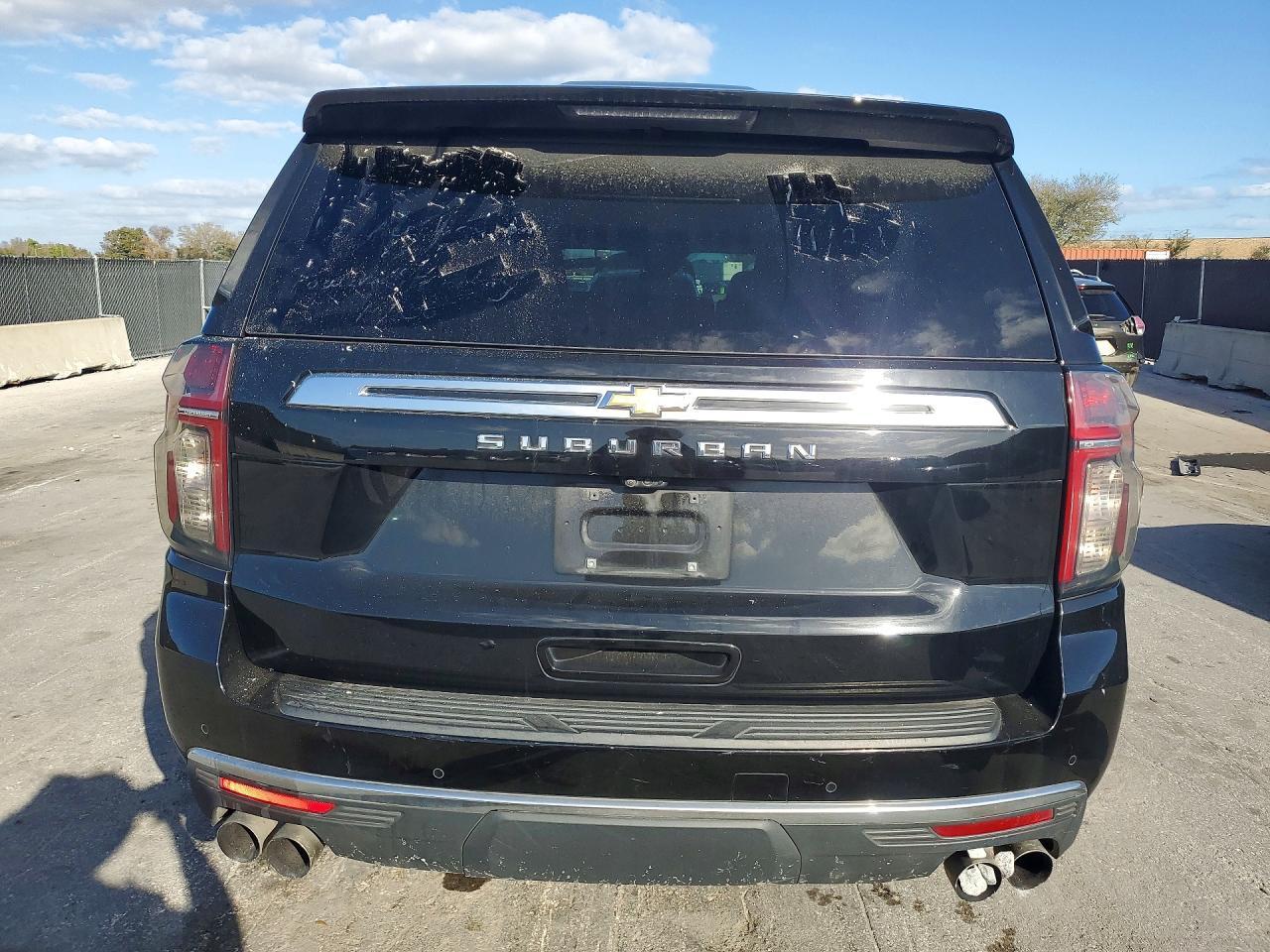 2023 CHEVROLET Suburban