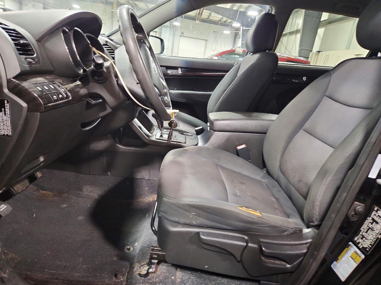 2011 KIA SORENTO