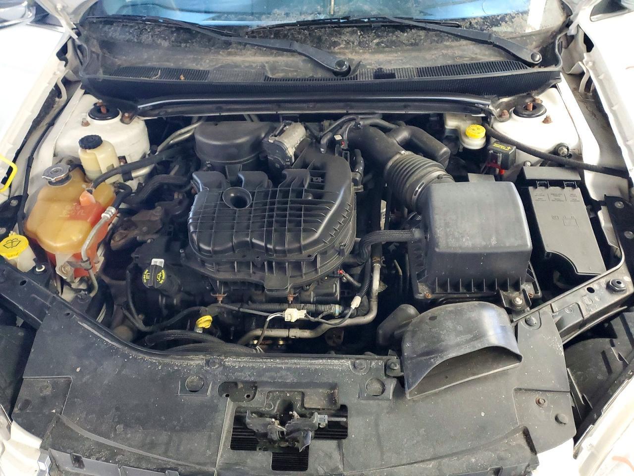 2013 CHRYSLER 200