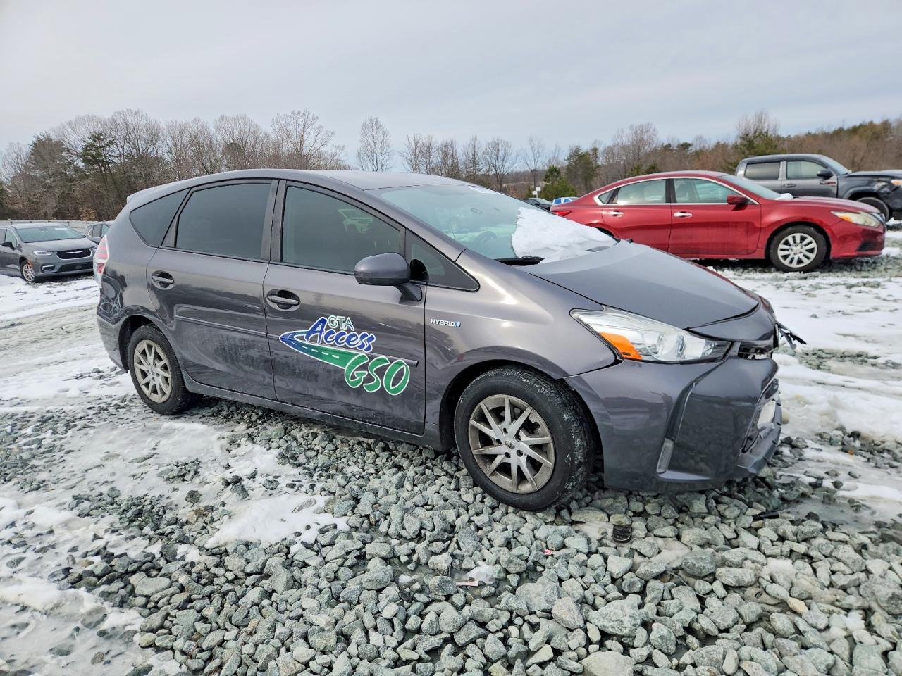 2016 TOYOTA PRIUS V