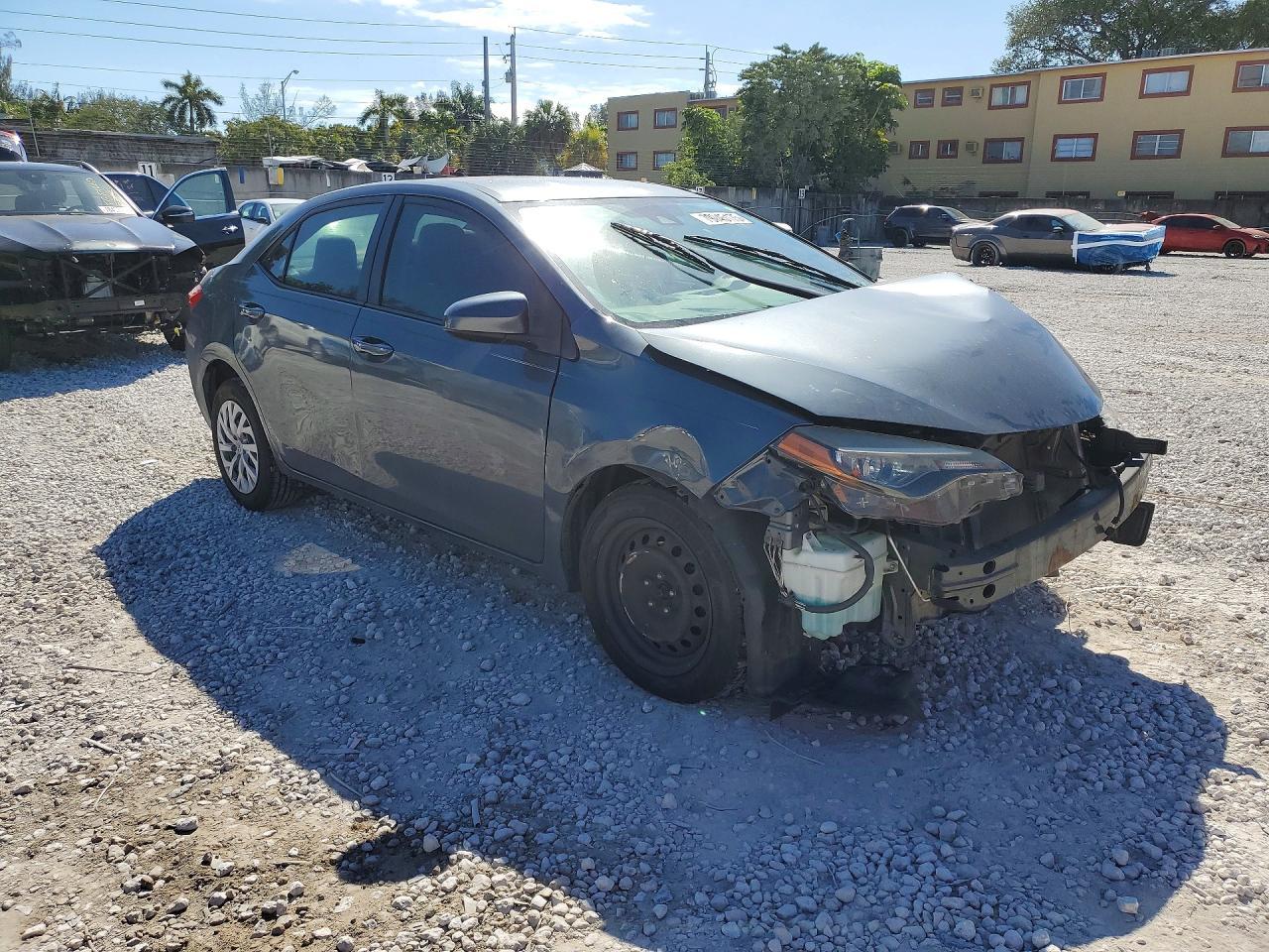 2018 TOYOTA COROLLA