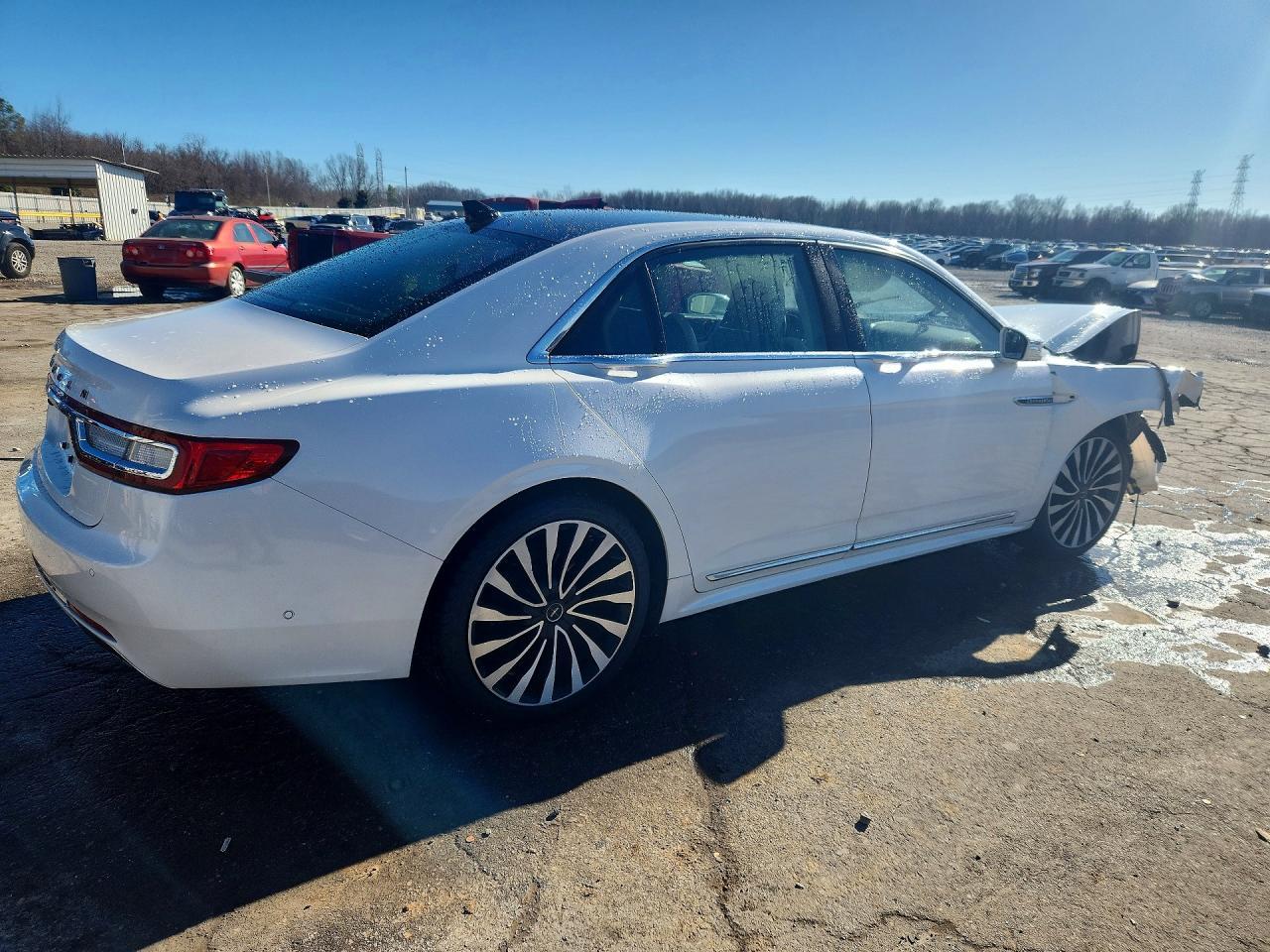 2018 LINCOLN Continental
