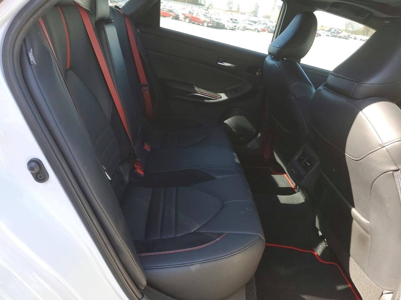 2020 TOYOTA Avalon