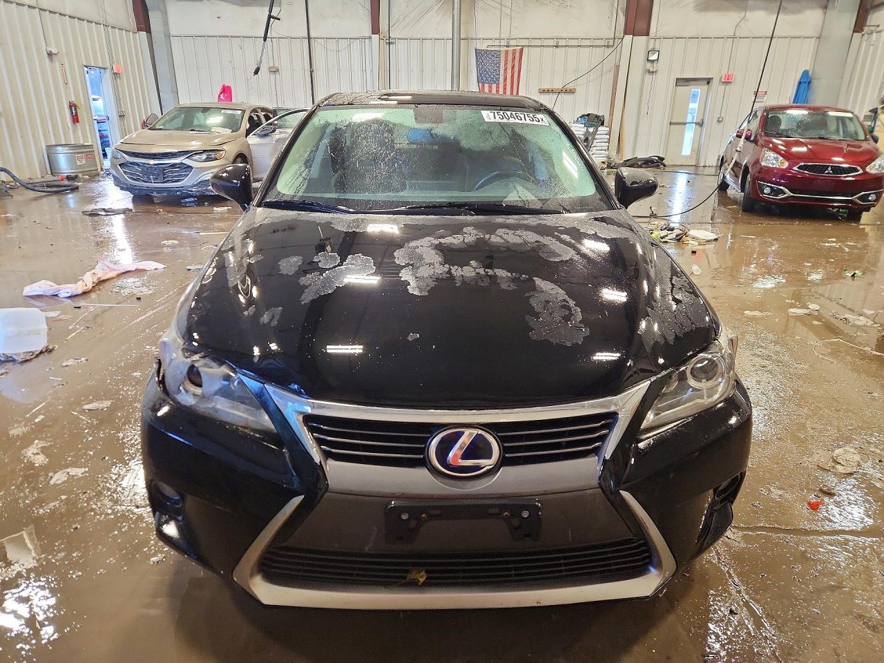 2015 LEXUS CT 200