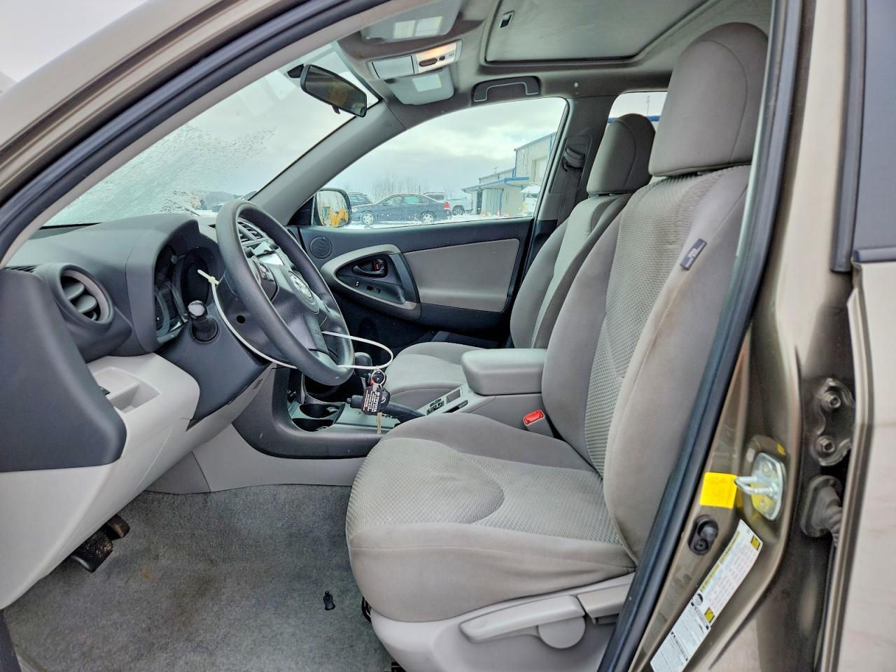 2011 TOYOTA RAV4