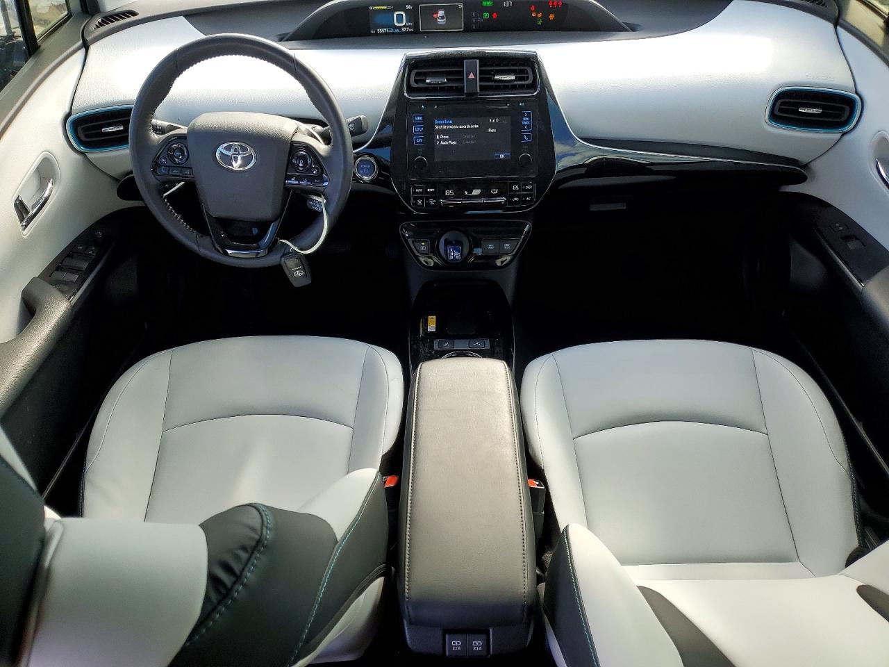 2019 TOYOTA PRIUS