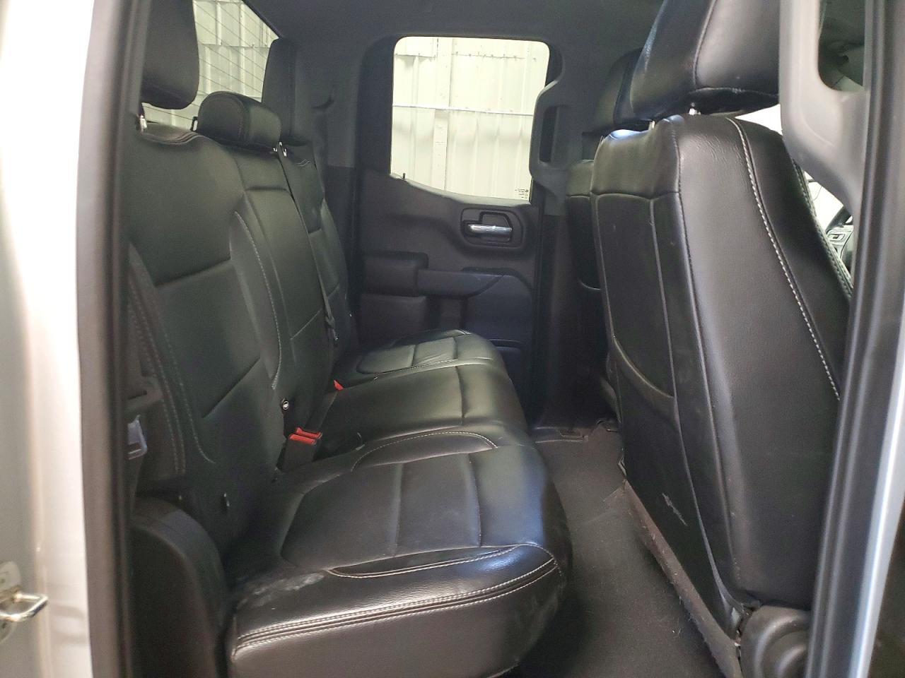 2021 CHEVROLET Silverado