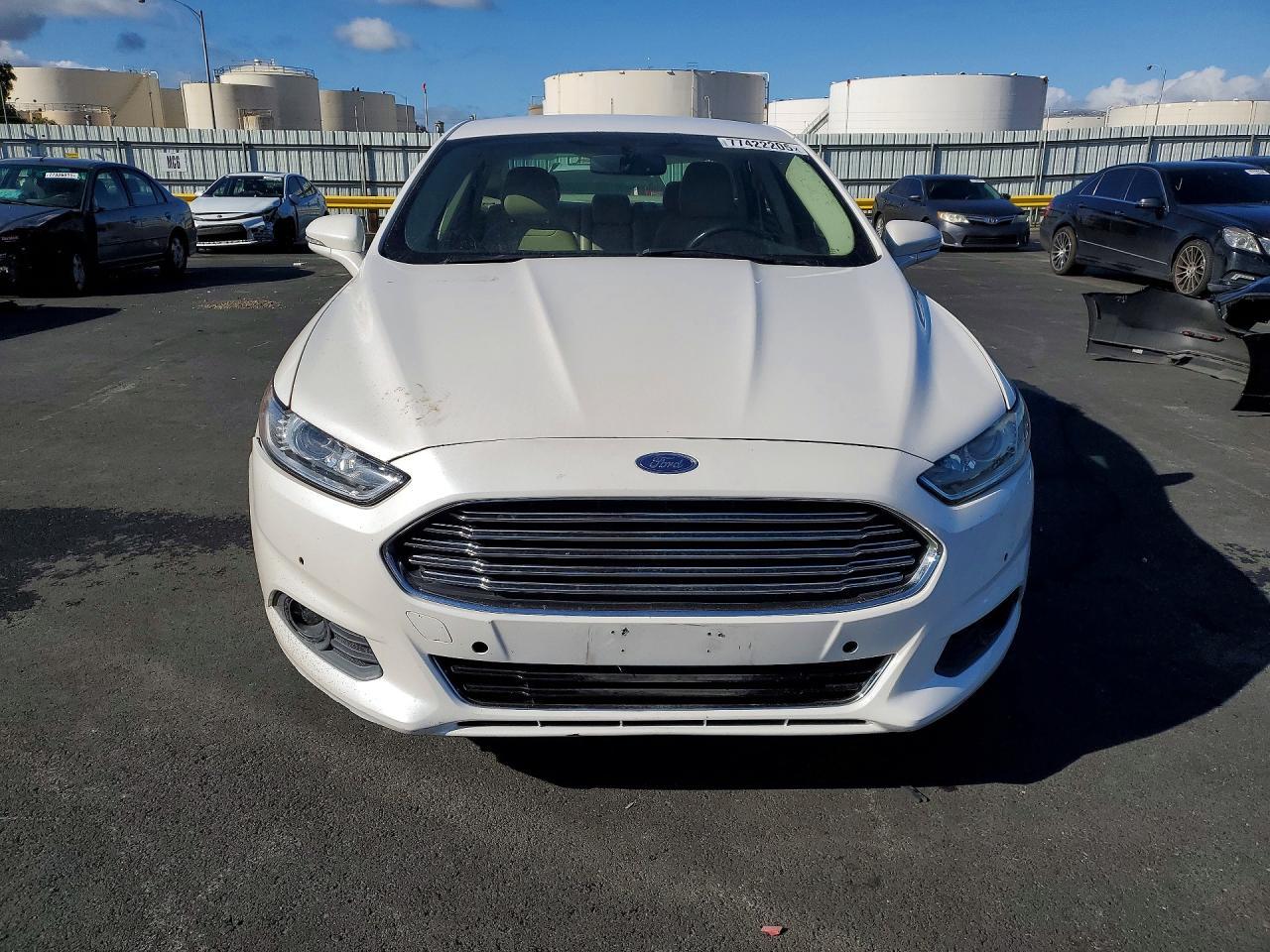 2013 FORD FUSION