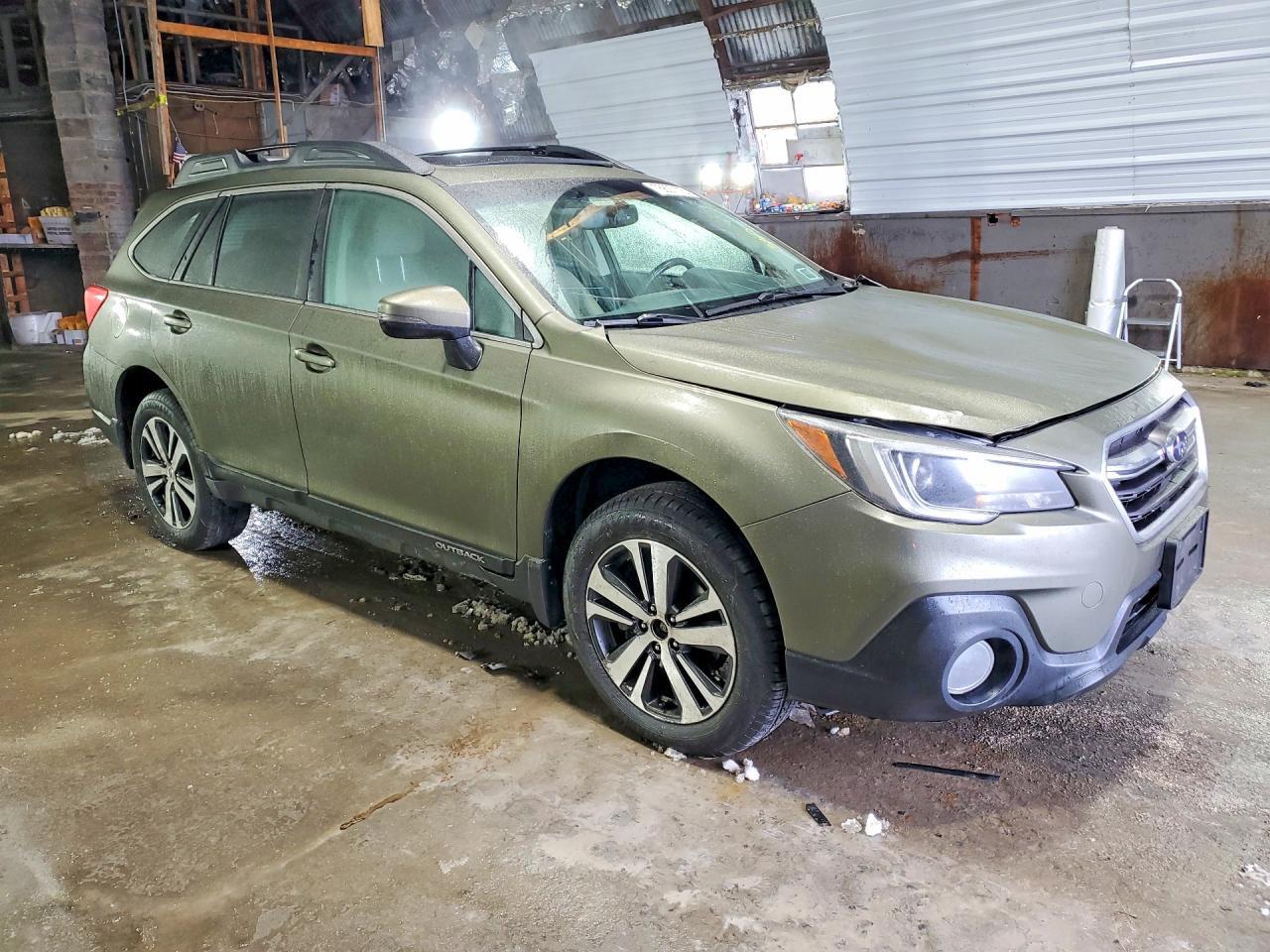 2018 SUBARU Outback