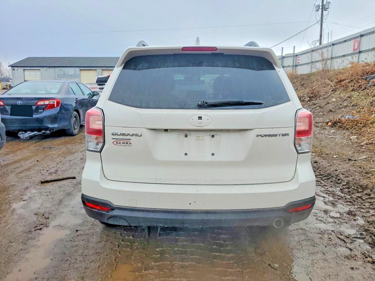 2018 SUBARU FORESTER