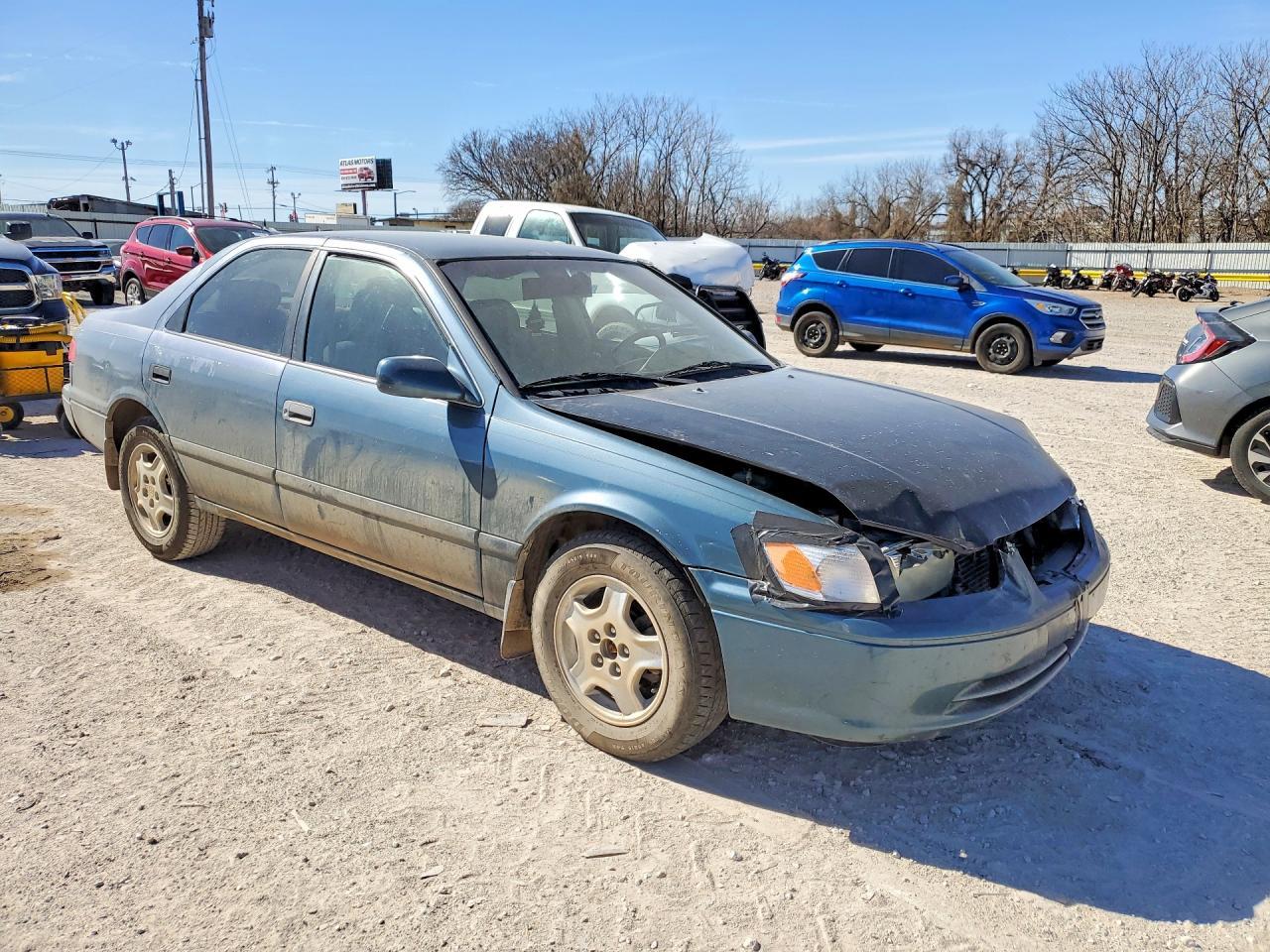 2000 TOYOTA CAMRY