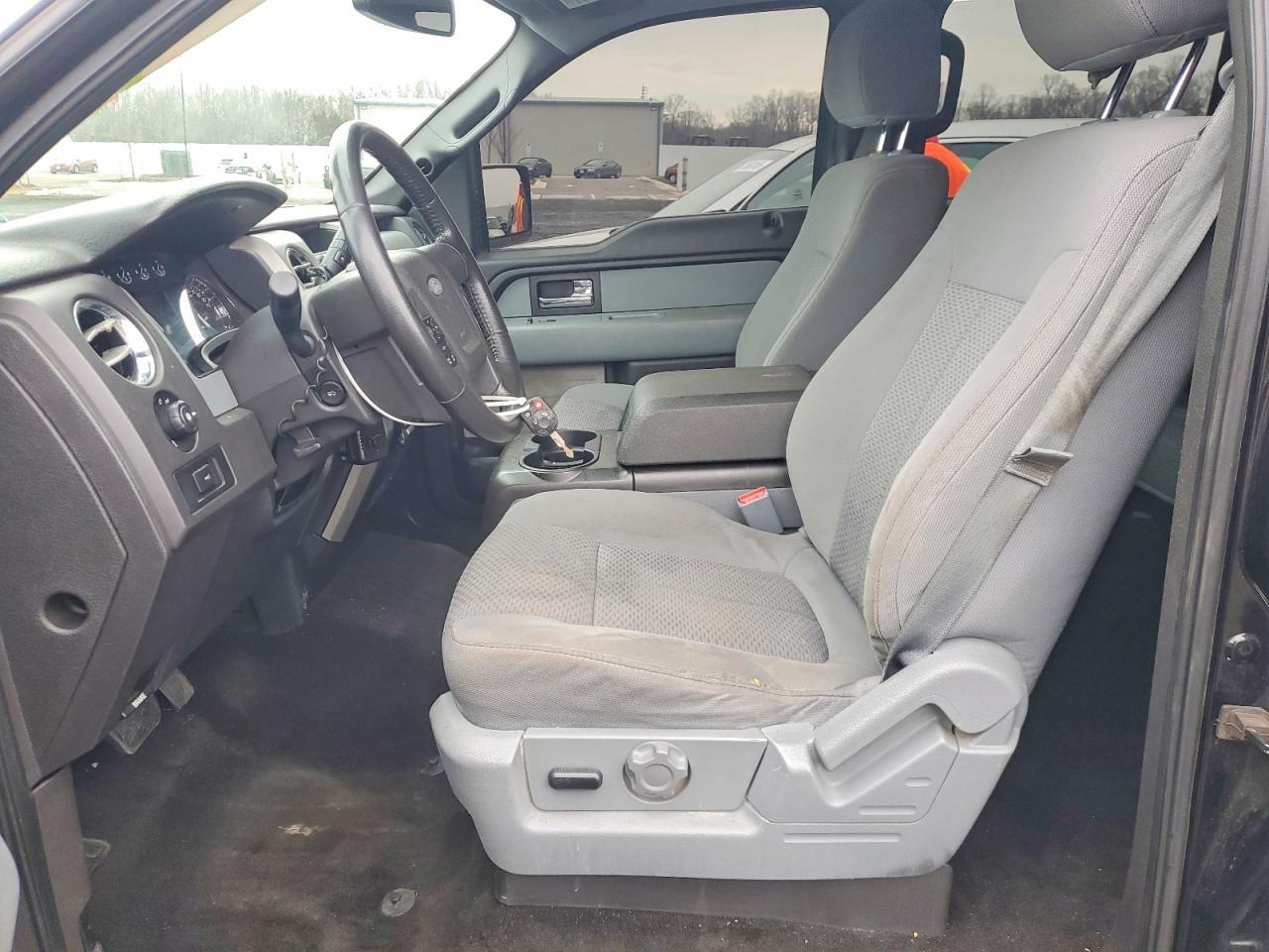 2012 FORD F-150 Lightning