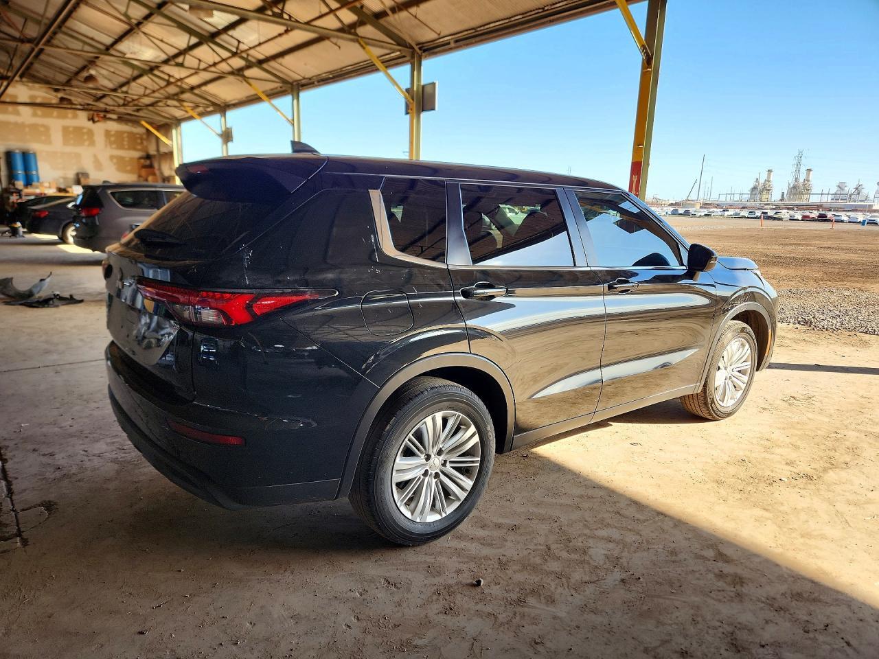 2024 MITSUBISHI outlander