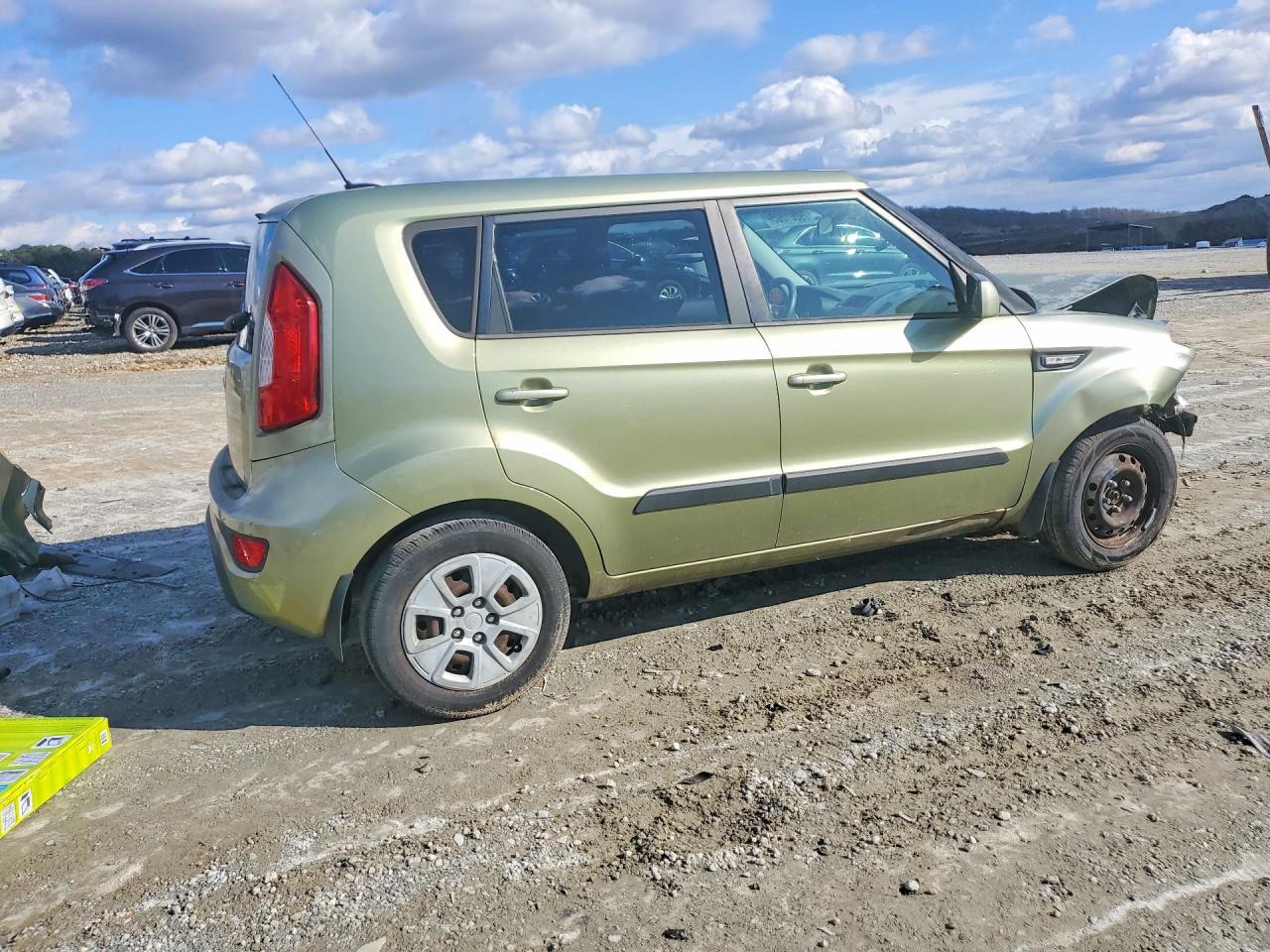 2013 KIA SOUL