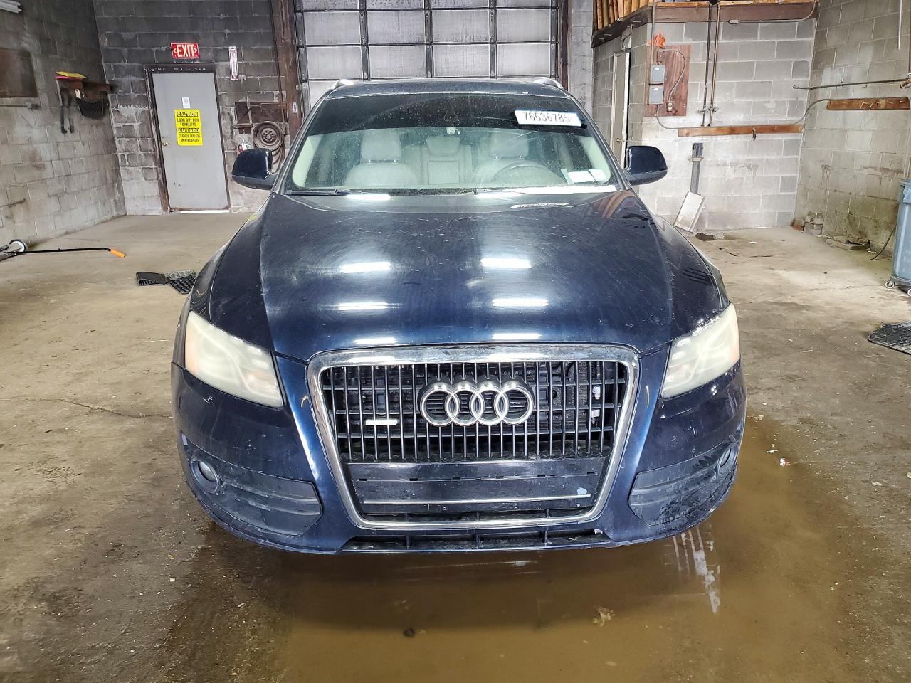 2009 AUDI Q5