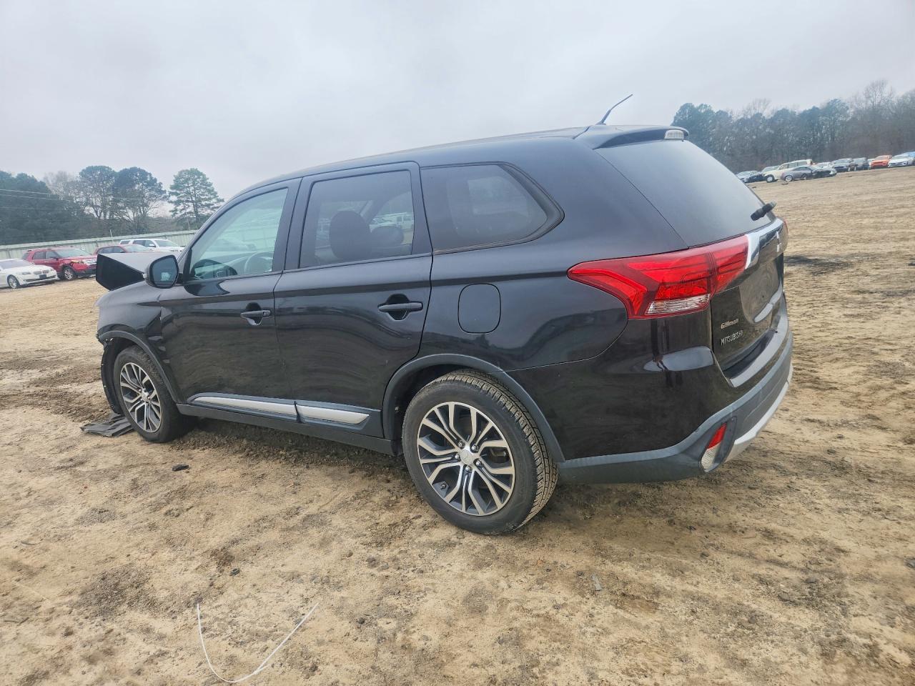 2016 MITSUBISHI outlander