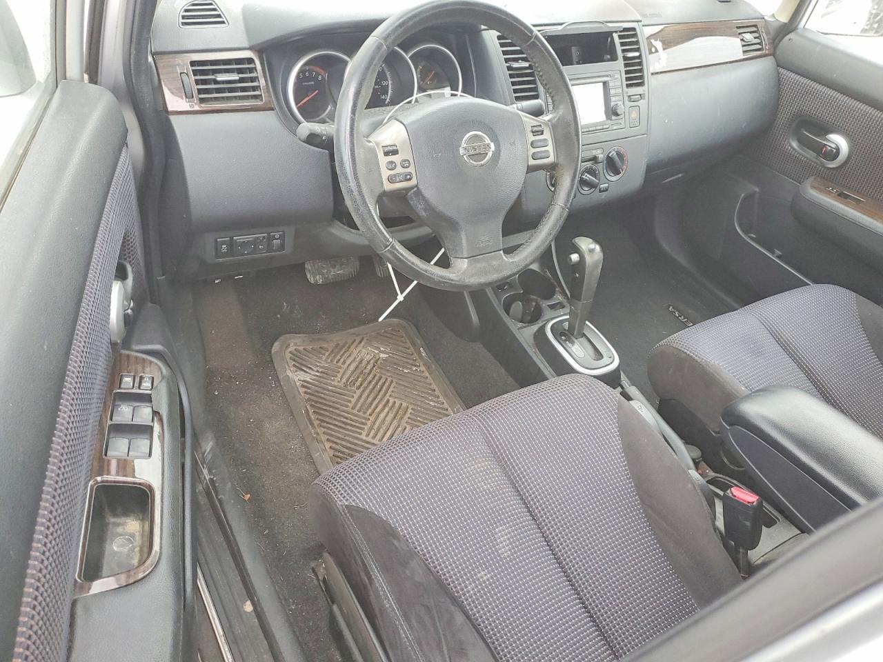 2011 NISSAN VERSA