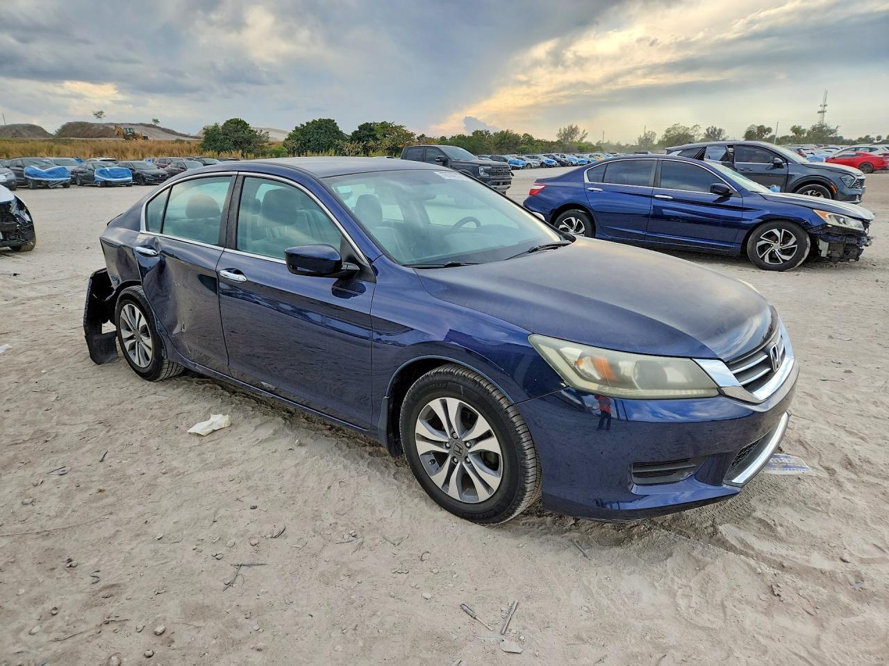 2015 HONDA ACCORD