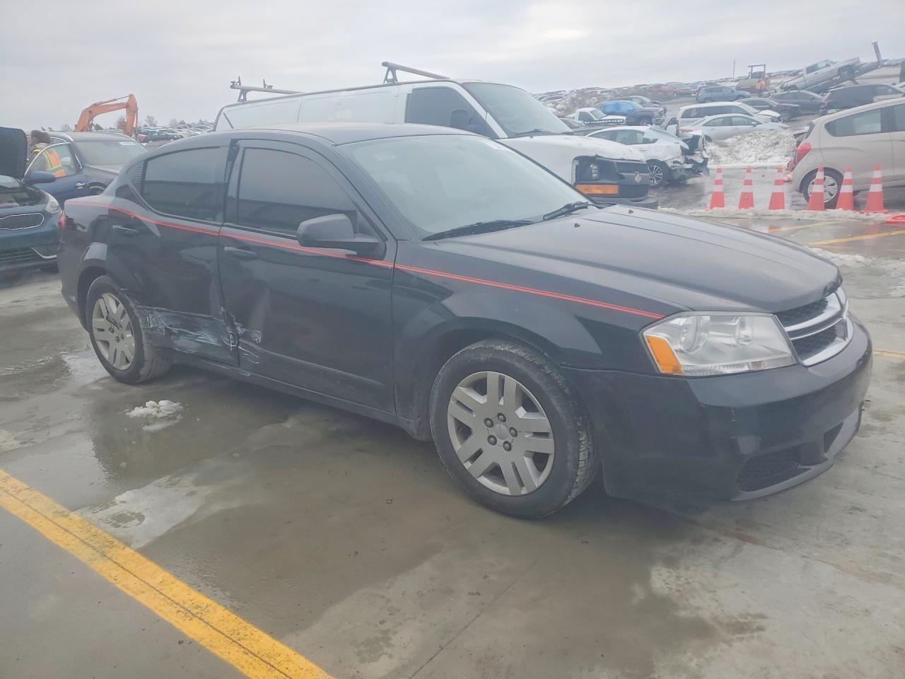 2012 DODGE Avenger