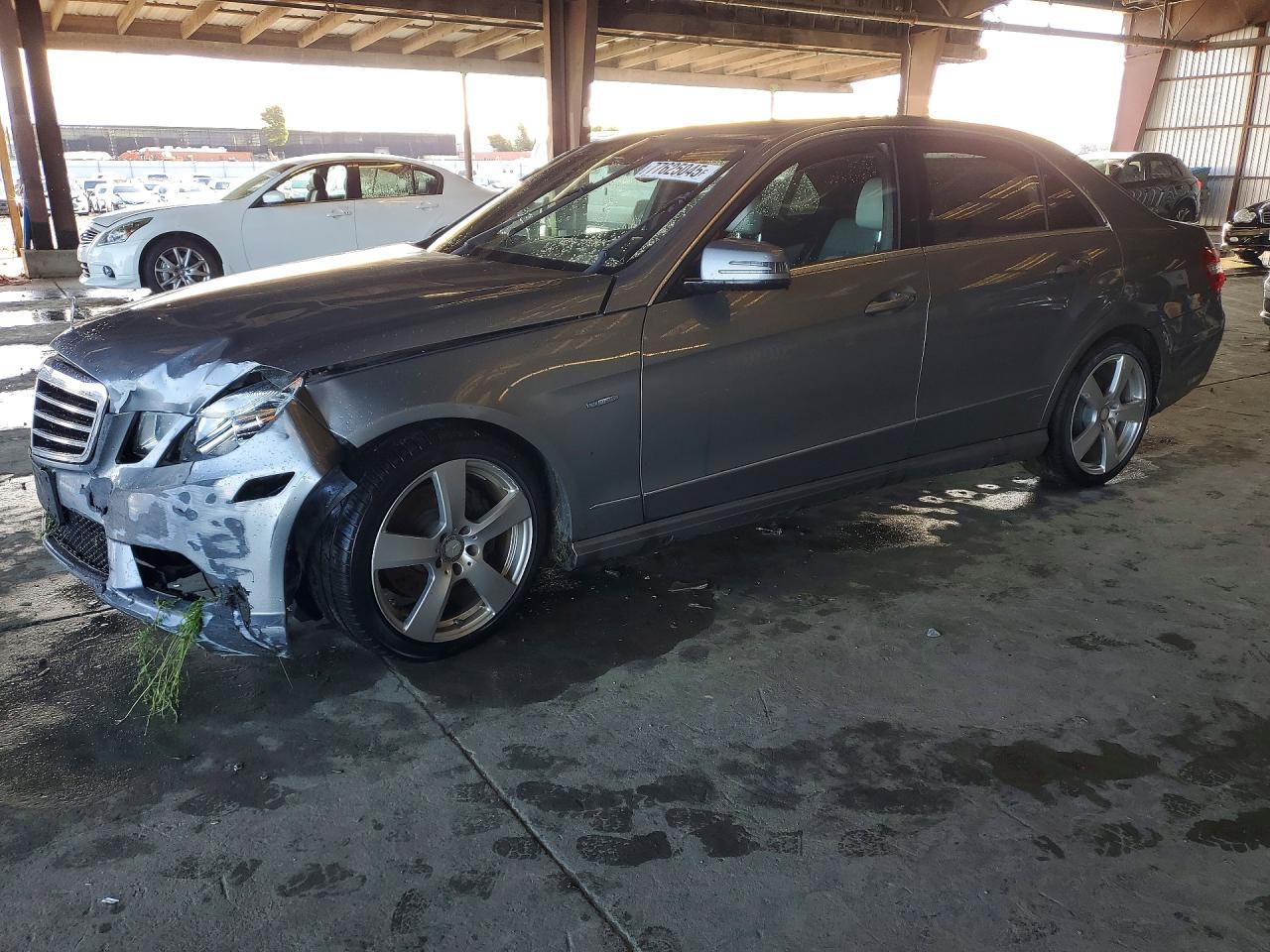 2012 MERCEDES-BENZ E-Class