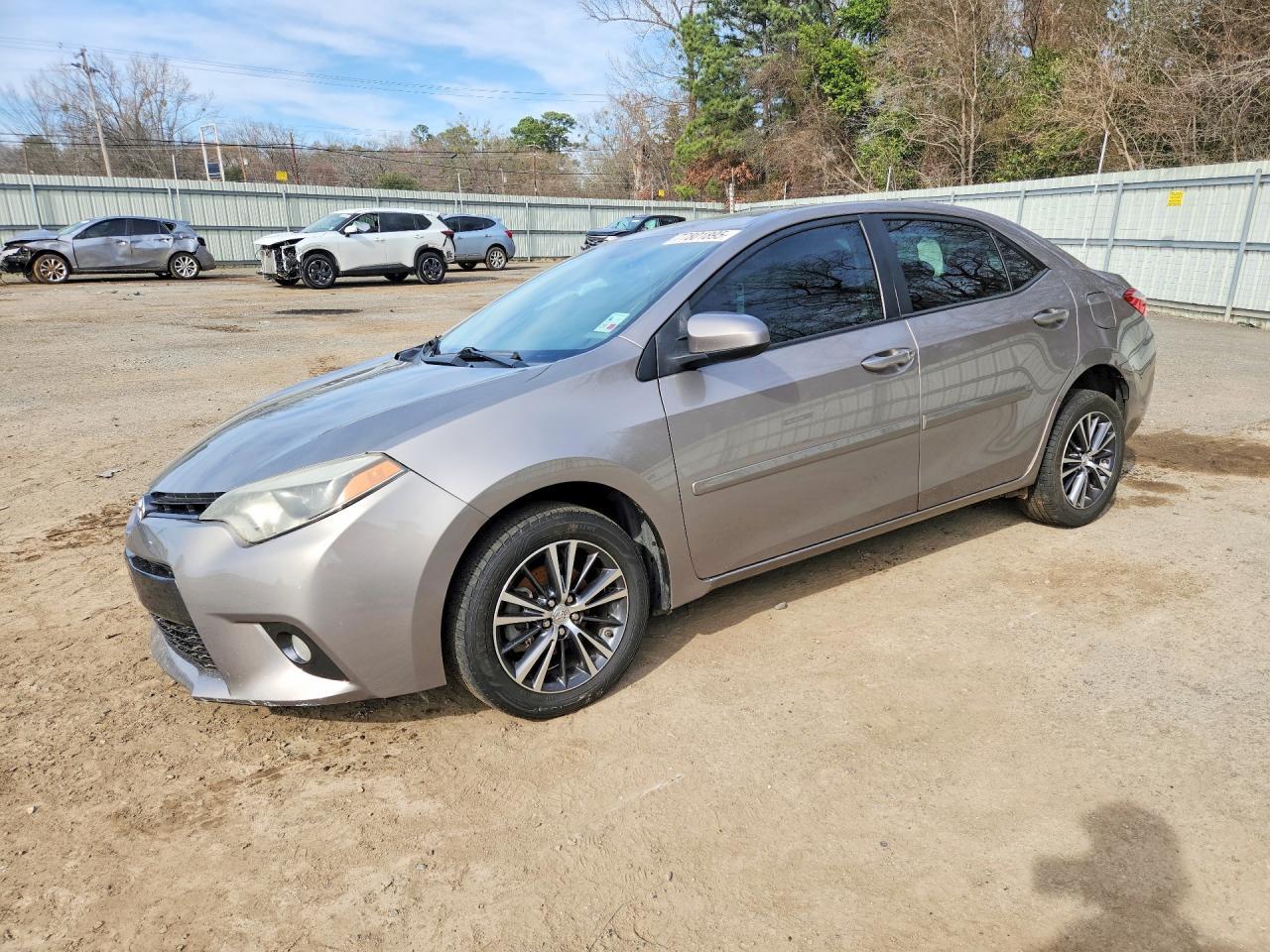 2016 TOYOTA COROLLA