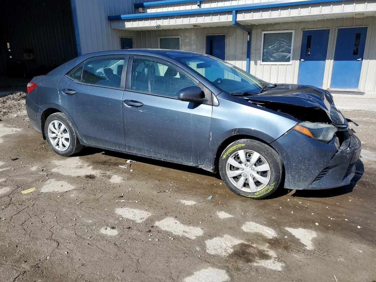 2016 TOYOTA COROLLA