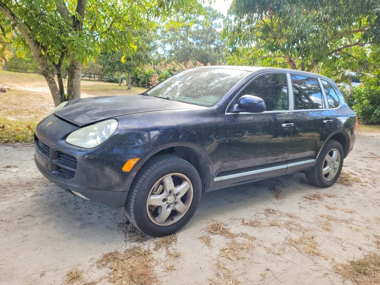 2004 PORSCHE CAYENNE