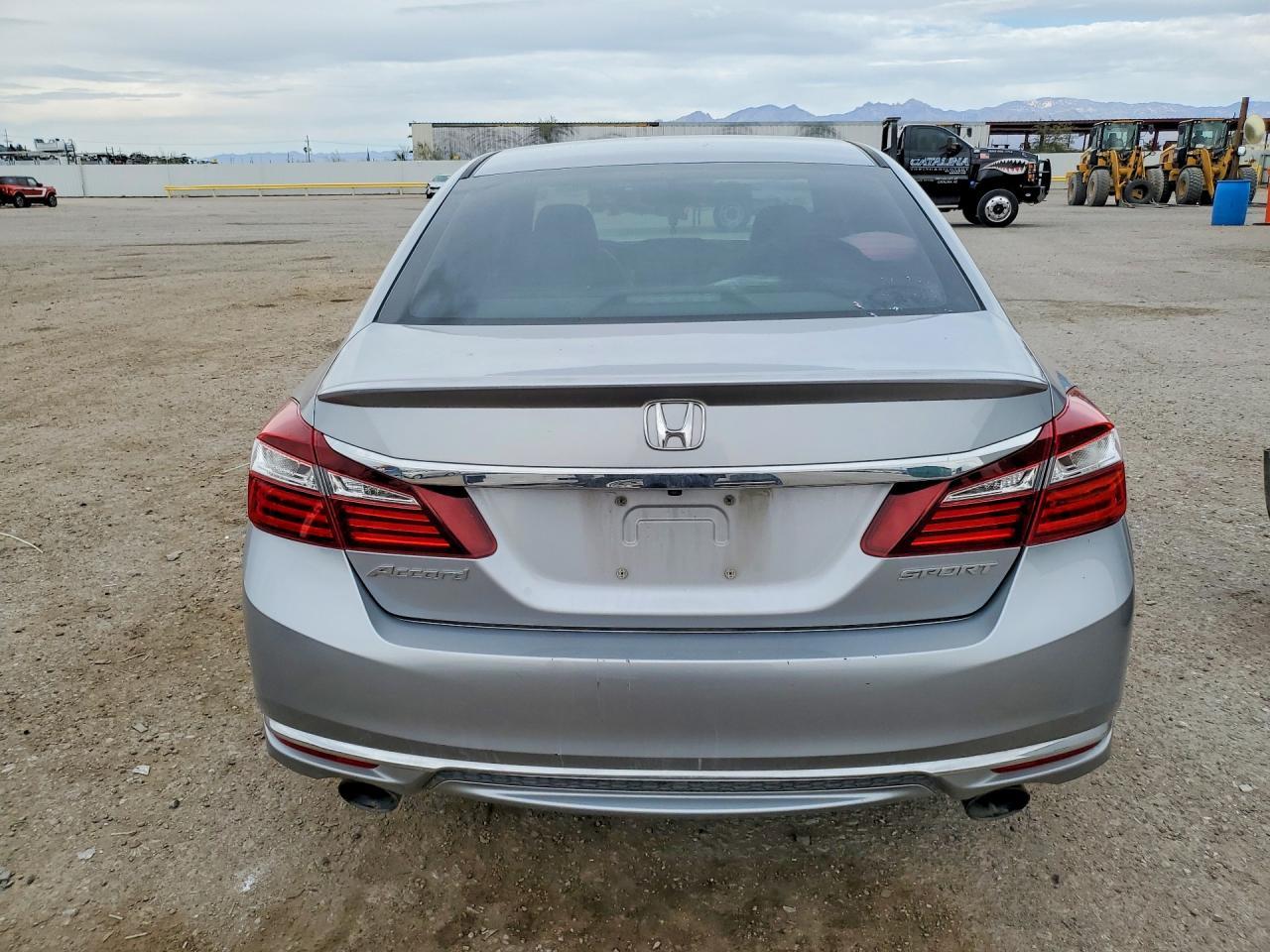 2017 HONDA ACCORD
