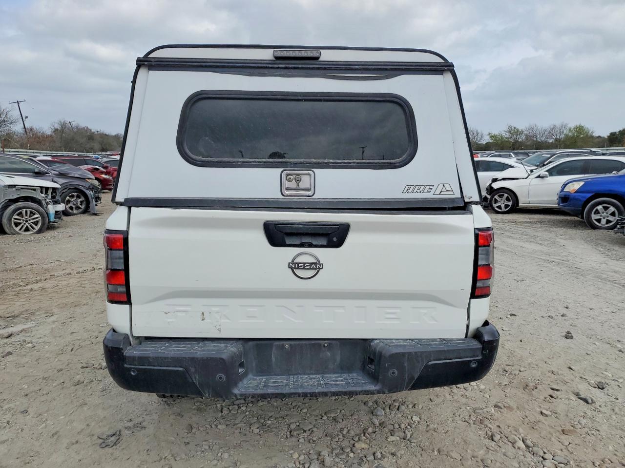 2023 NISSAN Frontier
