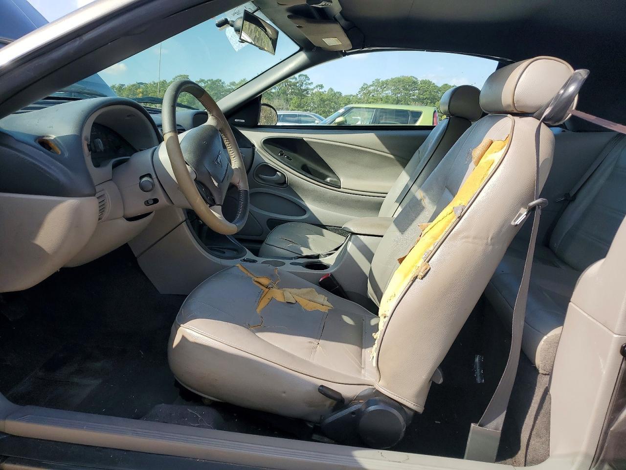 2004 FORD MUSTANG