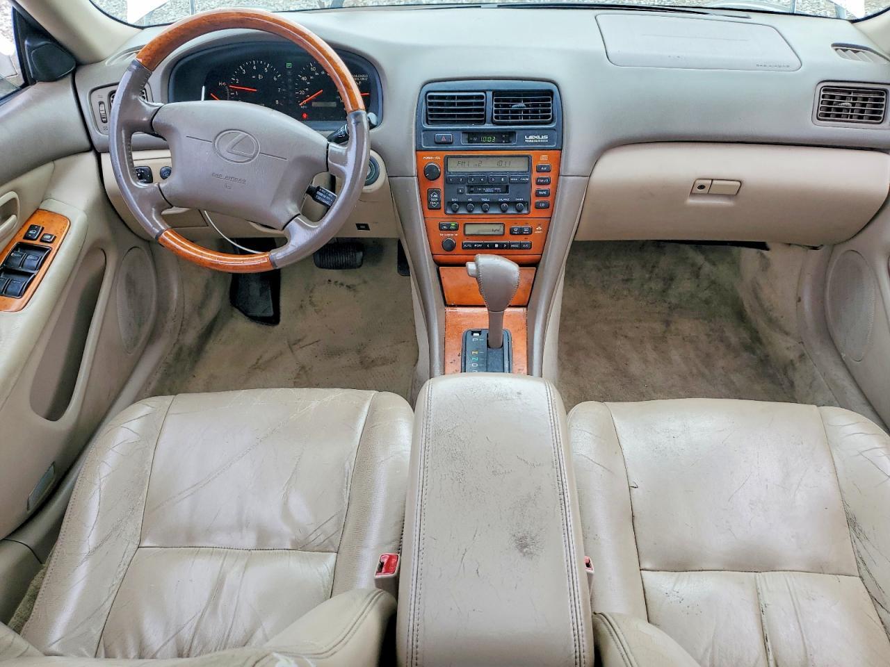 2000 LEXUS Es 300