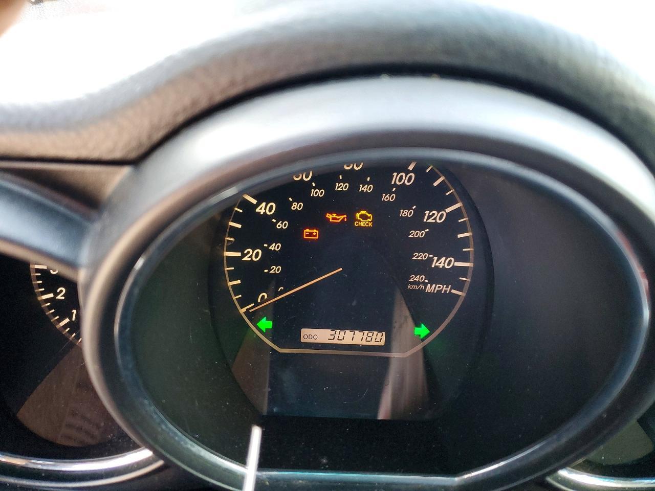 2004 LEXUS RX 350
