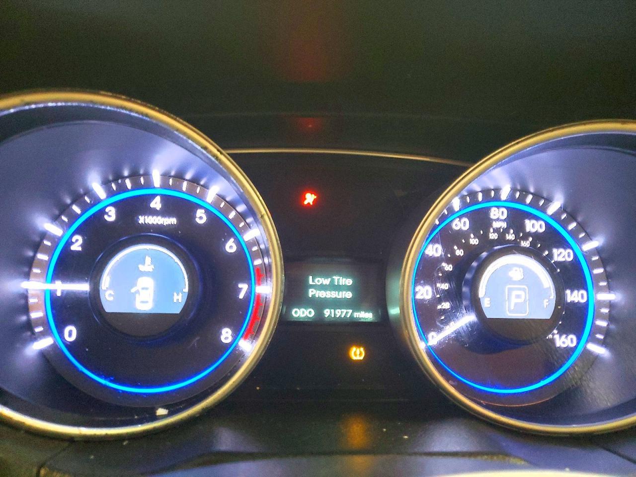 2011 HYUNDAI SONATA