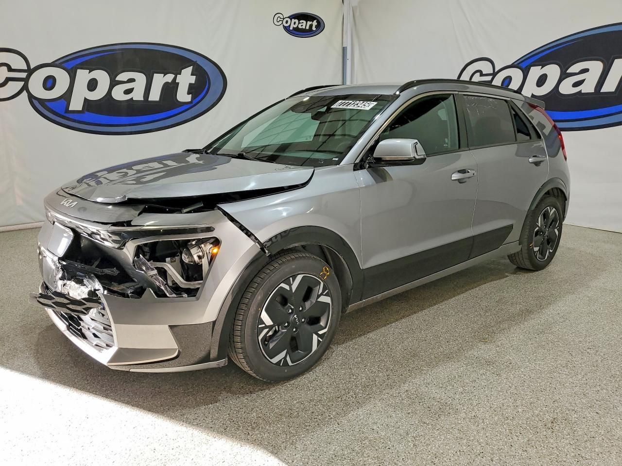 2023 KIA Niro