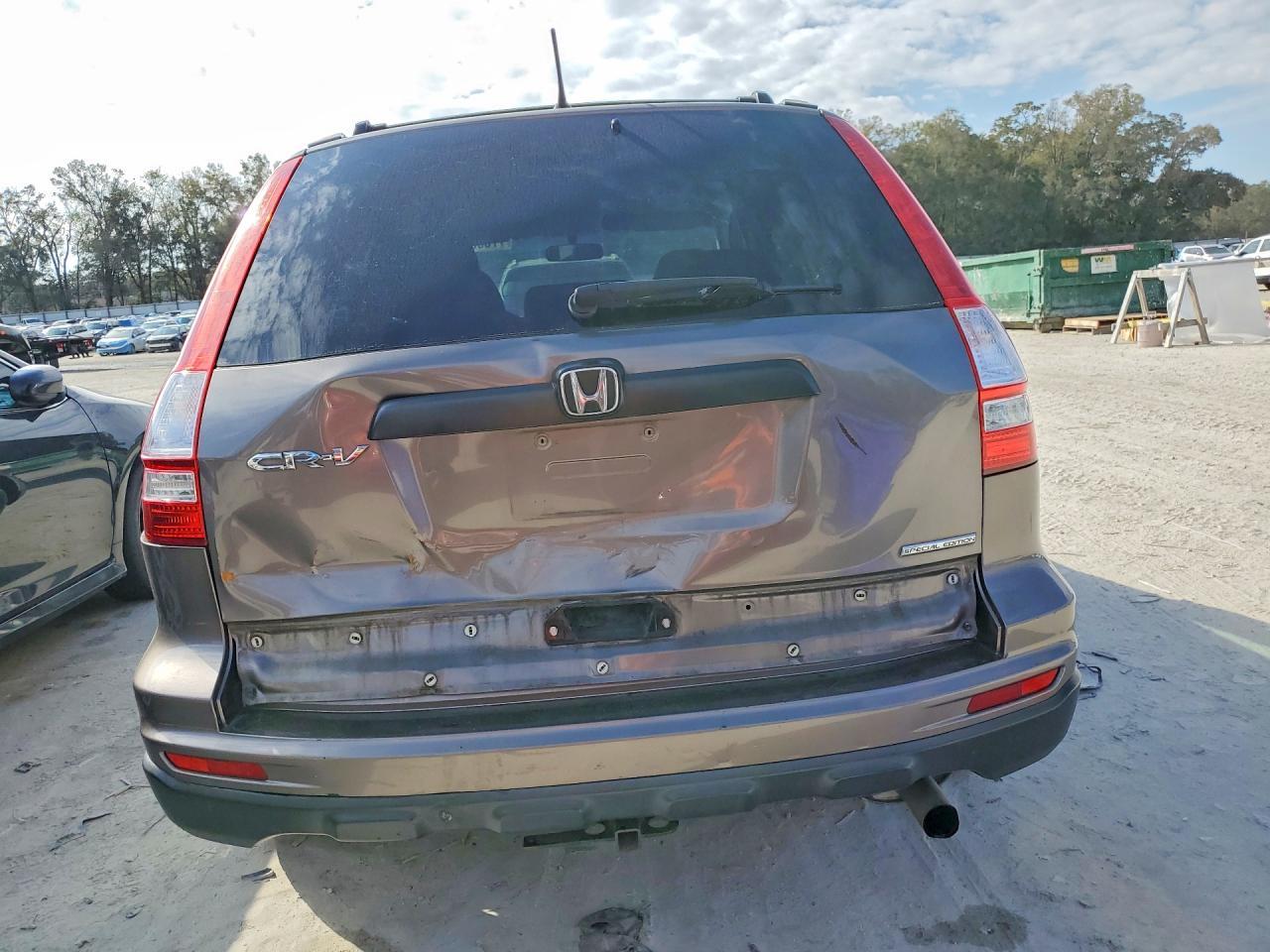 2011 HONDA CR-V