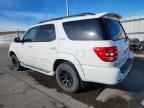 2004 TOYOTA Sequoia
