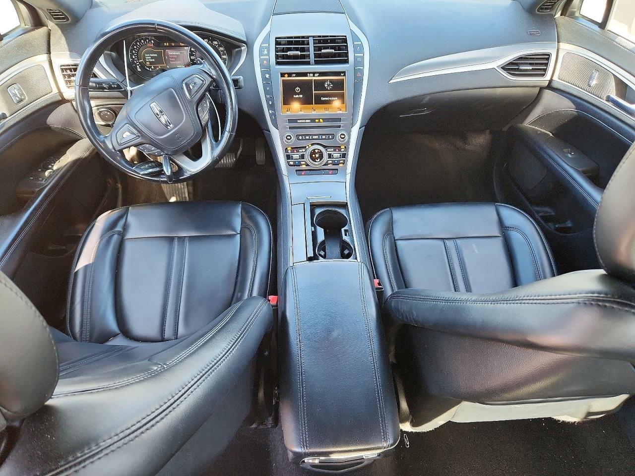 2017 LINCOLN MKZ